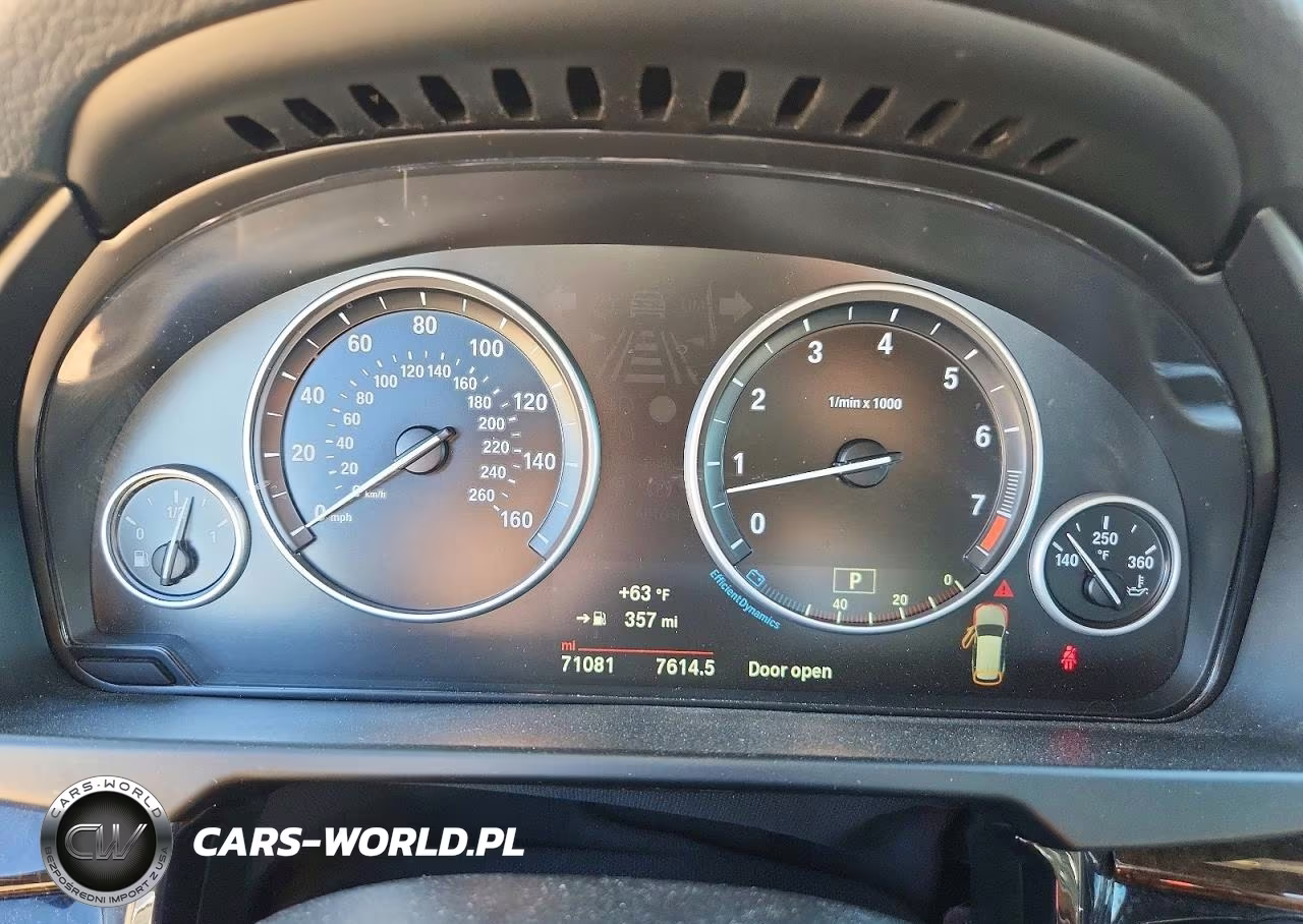 2018 BMW X5 xDrive35I VIN:5UXKR0C56JL076097 - 9