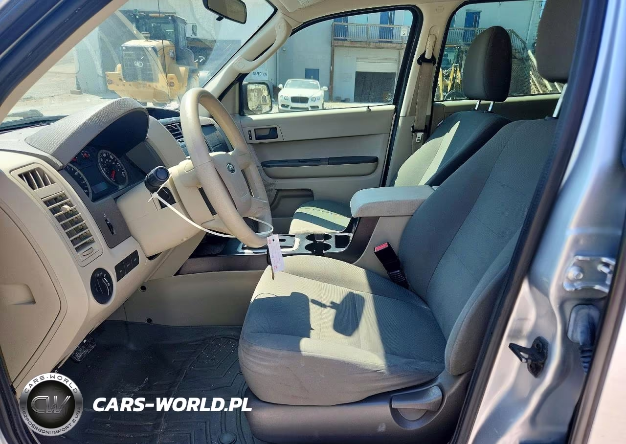 2012 Ford Escape Xls VIN:1FMCU0C78CKC62895 - 7