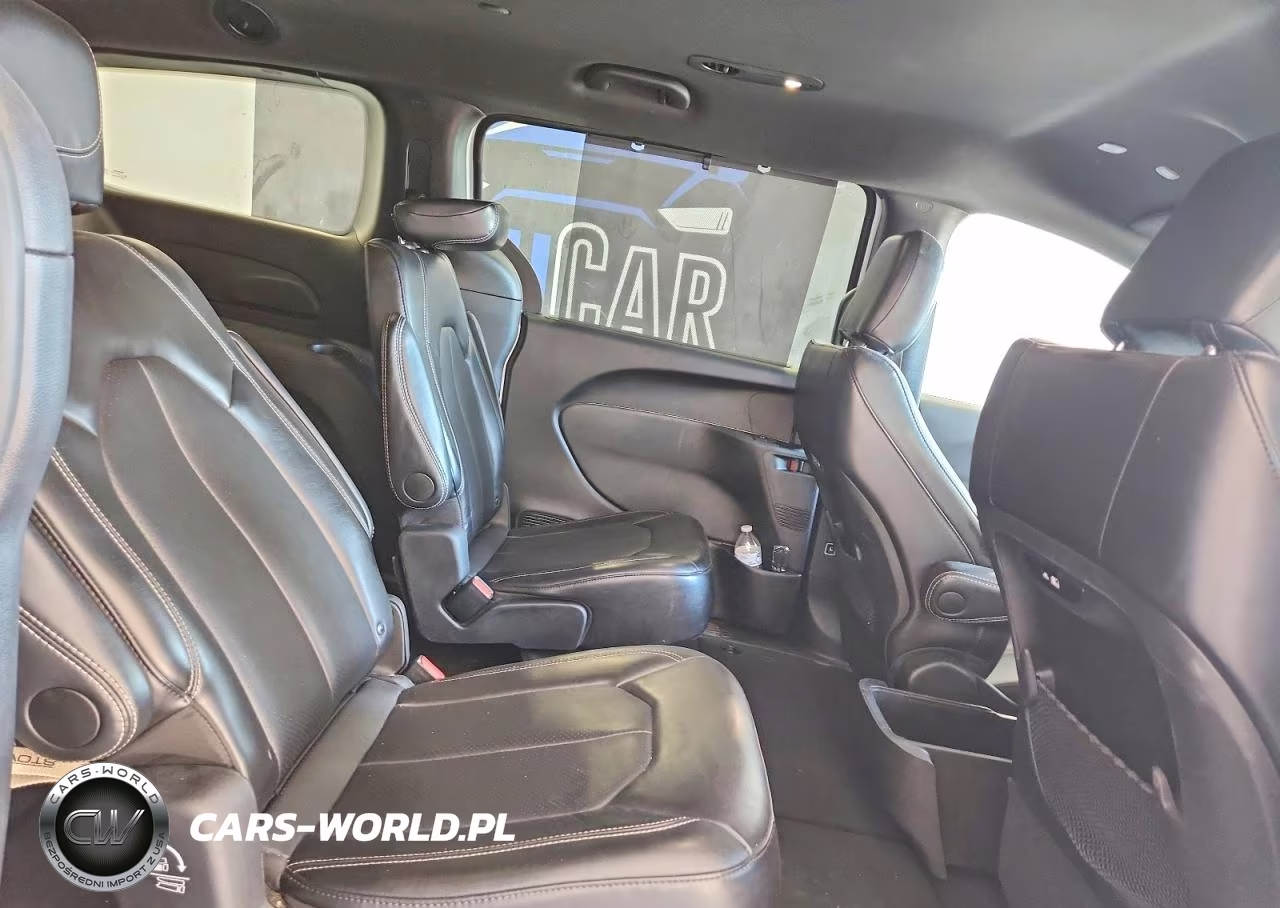 2025 Chrysler Pacifica Select VIN:2C4RC1BG7SR513155 - 11