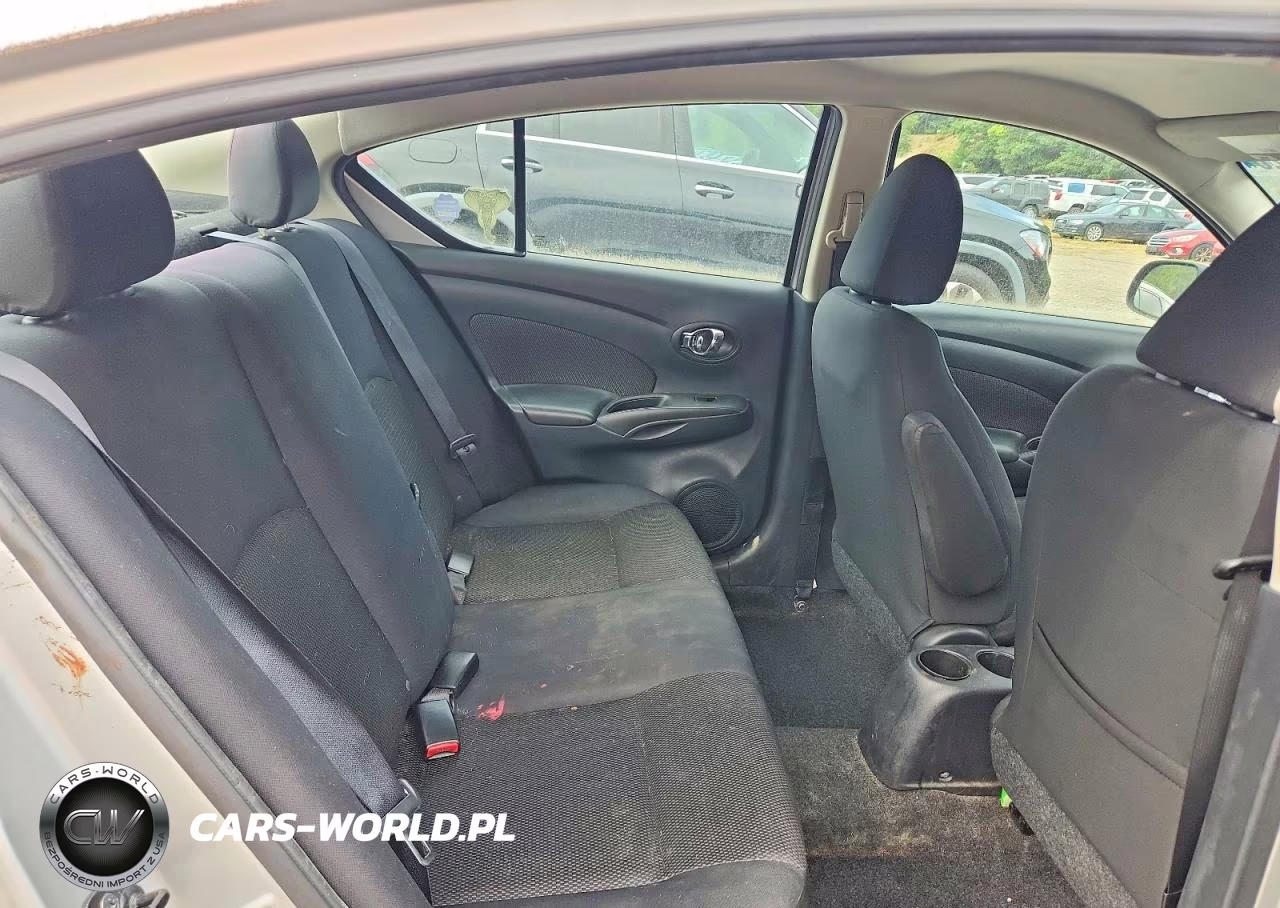 2013 Nissan Versa 1.6 S VIN:3N1CN7AP3DL846752 - 10