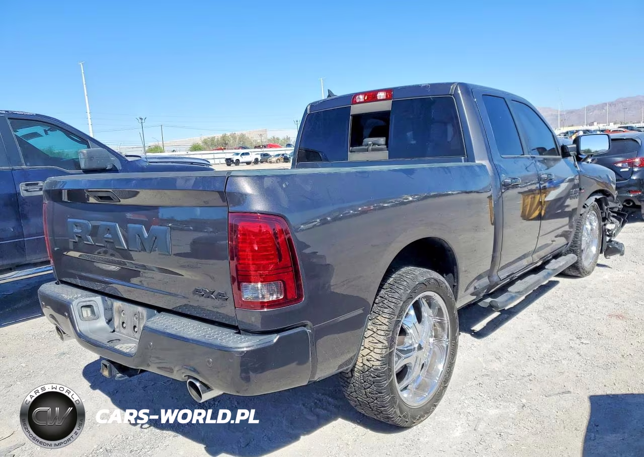 2018 Ram 1500 Sport VIN:1C6RR7HT9JS116699 - 3