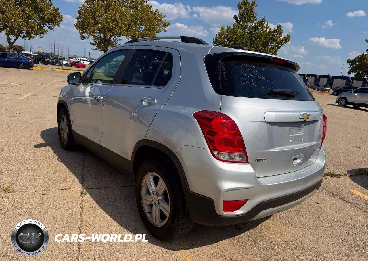 2020 Chevrolet Trax 1Lt VIN:KL7CJLSB3LB016810 - 3