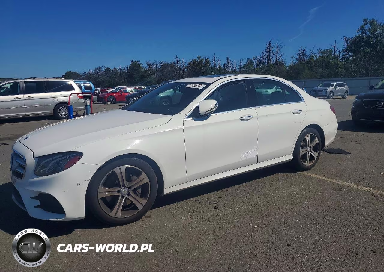 2017 Mercedes-Benz E 300 4Matic VIN:WDDZF4KB3HA149901 - 1