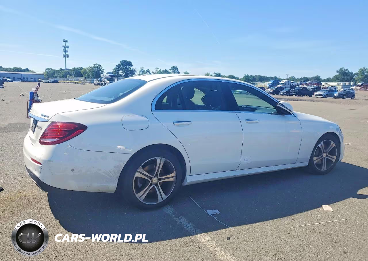 2017 Mercedes-Benz E 300 4Matic VIN:WDDZF4KB3HA149901 - 3