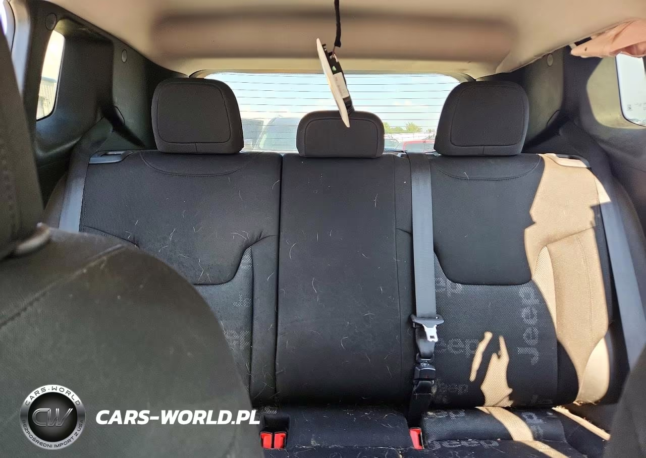 2015 Jeep Renegade Latitude VIN:ZACCJABT5FPB22606 - 10