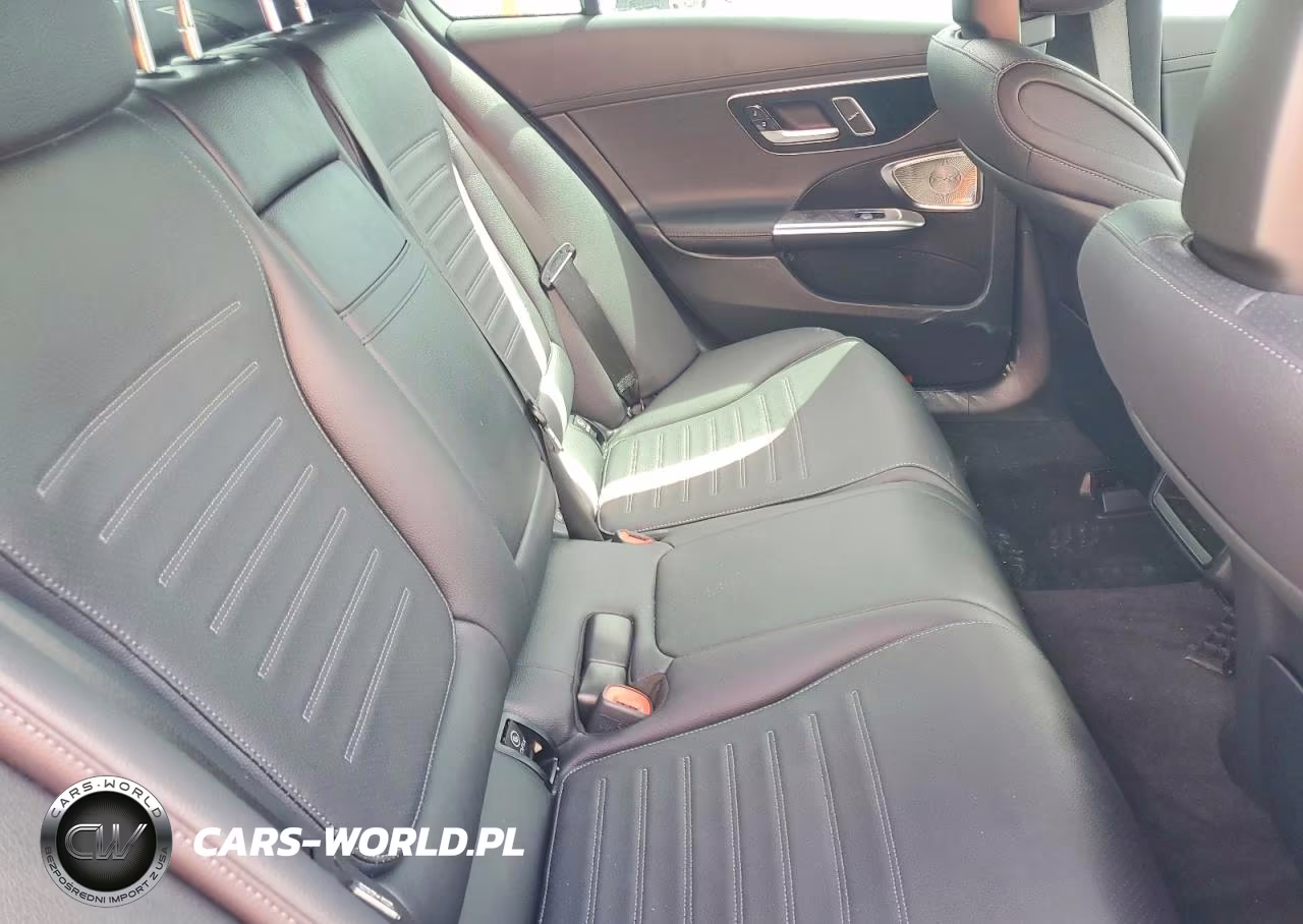2024 Mercedes-Benz C 300 VIN:W1KAF4GB1RR221932 - 10
