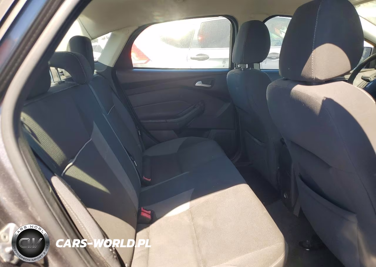 2013 Ford Focus Se VIN:1FADP3F26DL153760 - 10