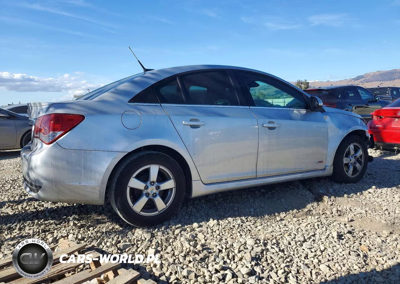 2014 Chevrolet Cruze Lt VIN:1G1PC5SB8E7461066 - 3