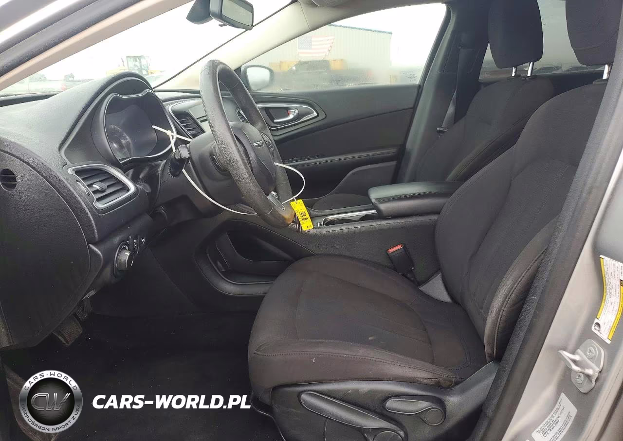2015 Chrysler 200 Limited VIN:1C3CCCAB2FN541556 - 7