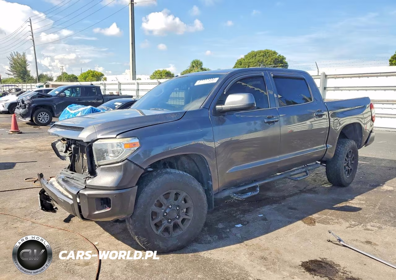 2018 Toyota Tundra Platinum VIN:5TFAY5F14JX741187 - 1