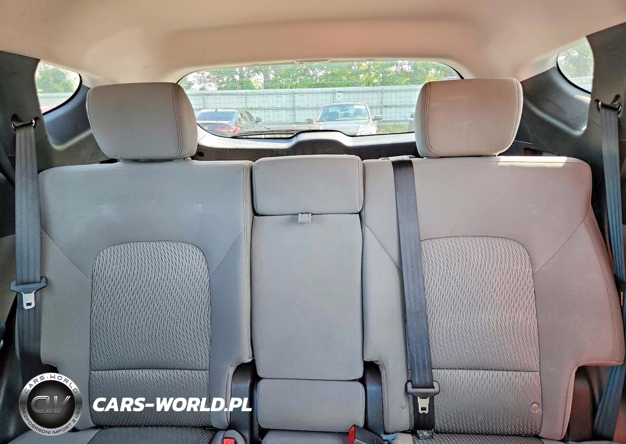 2016 Hyundai Santa Fe Sport 2.4L VIN:5XYZTDLB2GG369479 - 10