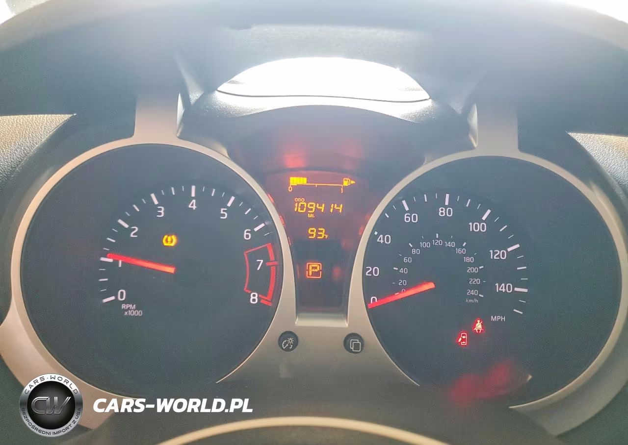 2016 Nissan Juke Sv VIN:JN8AF5MV0GT650594 - 9