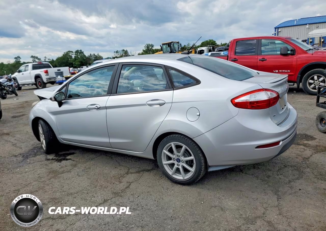 2015 Ford Fiesta Se VIN:3FADP4BJ8FM178325 - 2