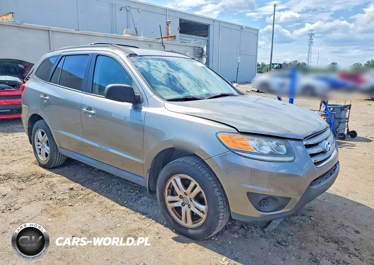 2012 Hyundai Santa Fe Gls VIN:5XYZGDAG4CG134823 - 4