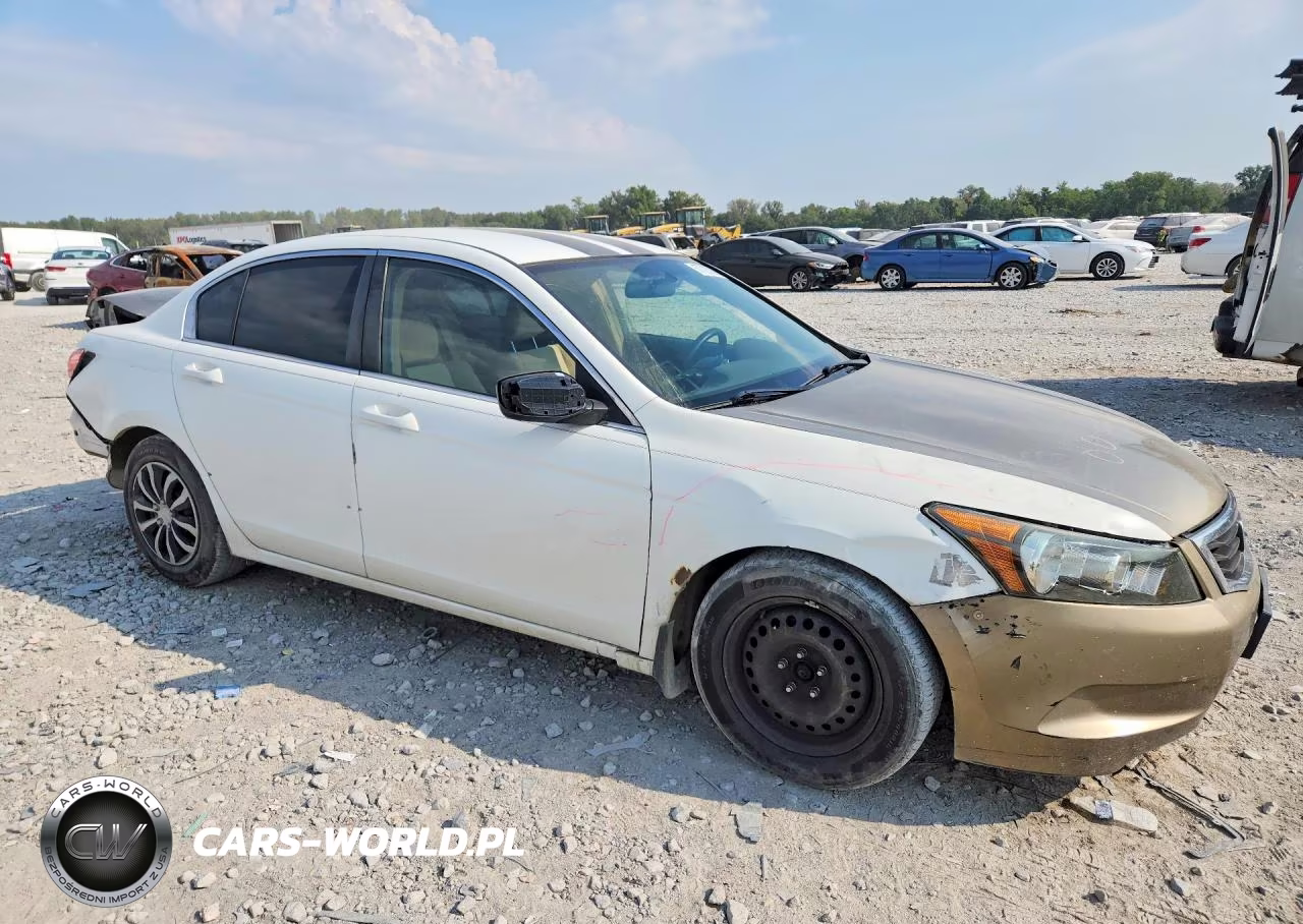 2008 Honda Accord Lx VIN:JHMCP26318C063302 - 4