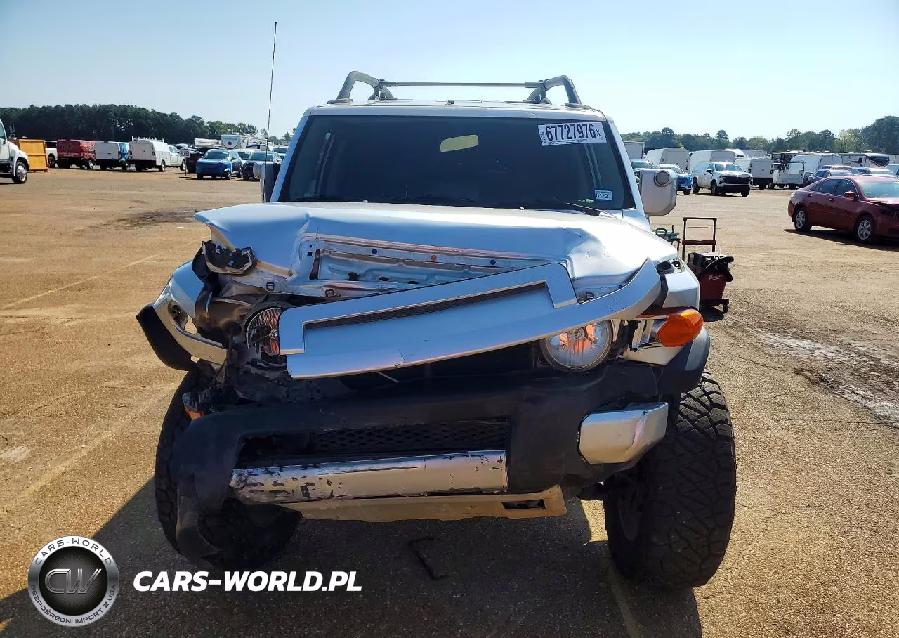 2007 Toyota Fj Cruiser Base VIN:JTEBU11F570021941 - 5