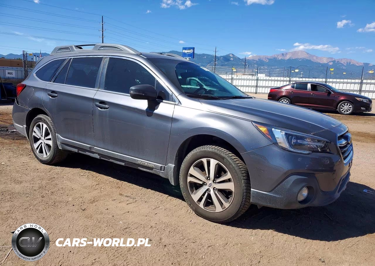 2019 Subaru Outback 2.5I Limited VIN:4S4BSANC4K3219827 - 4