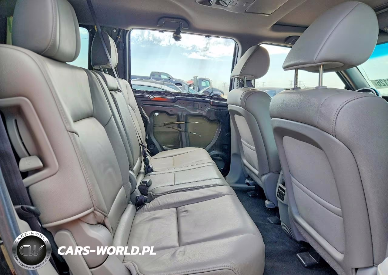 2013 Honda Pilot Touring VIN:5FNYF4H94DB040696 - 10
