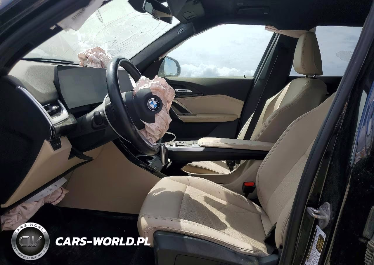 2023 BMW X1 xDrive28I VIN:WBX73EF04P5W82181 - 7