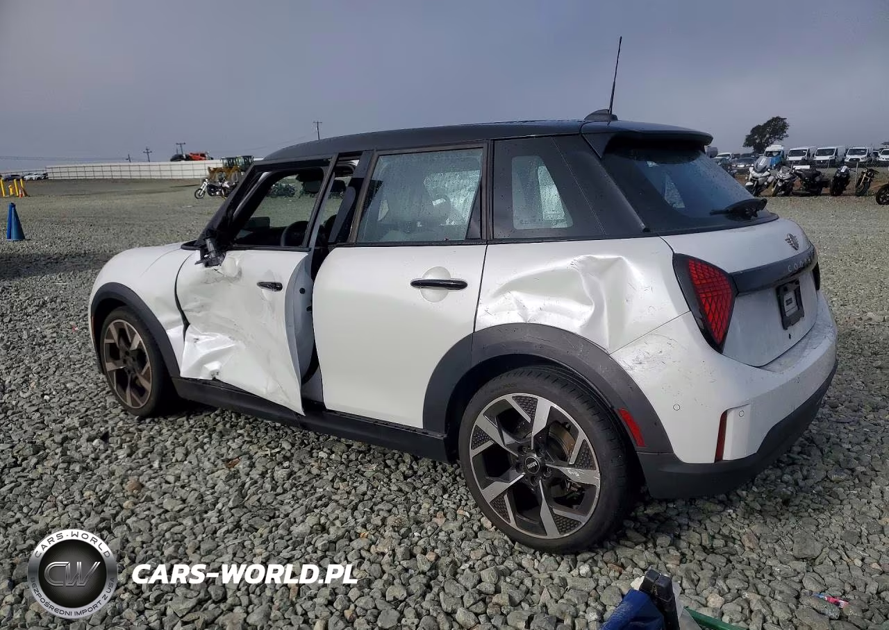 2025 Mini Cooper Base VIN:WMW43GD08S2X39505 - 2