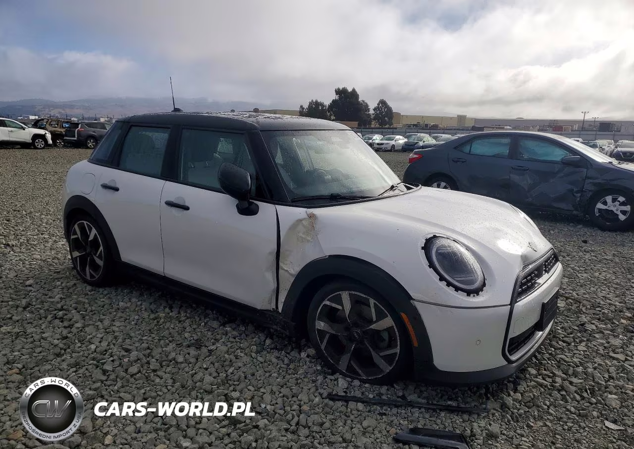 2025 Mini Cooper Base VIN:WMW43GD08S2X39505 - 4