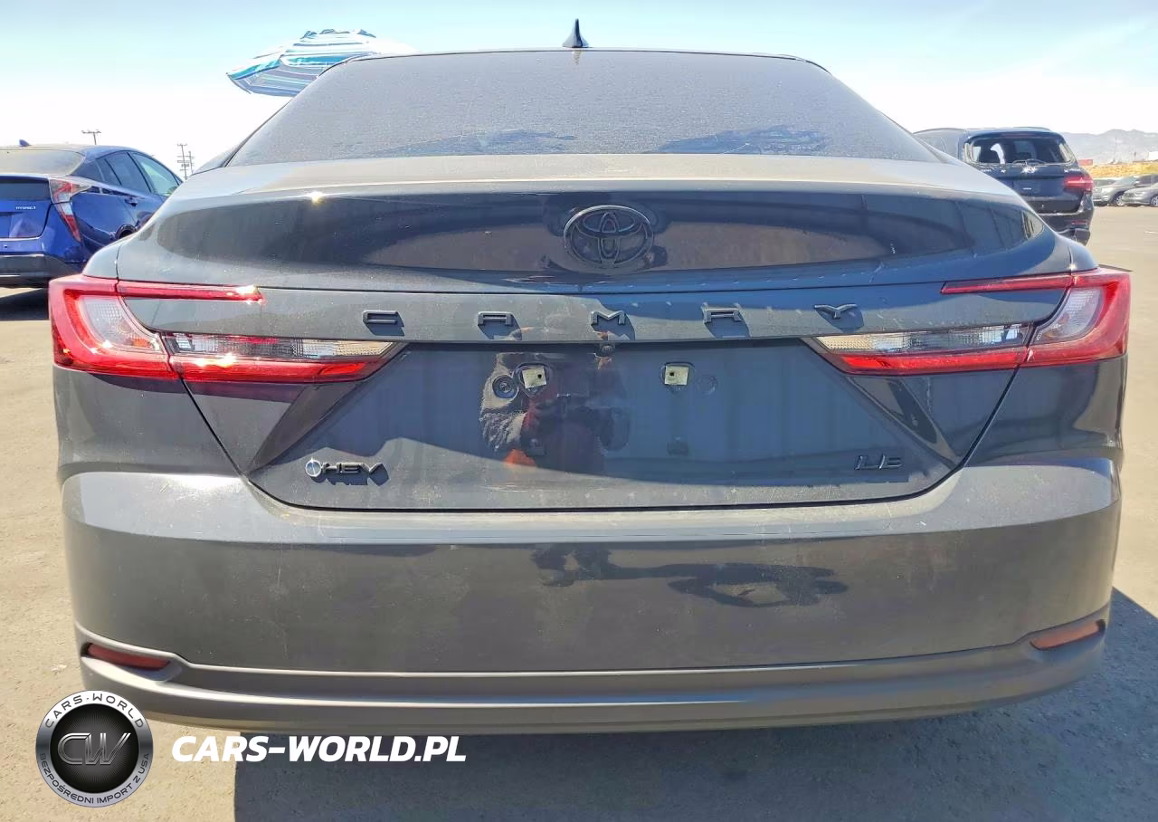 2025 Toyota Camry Le VIN:4T1DAACK6SU136741 - 6
