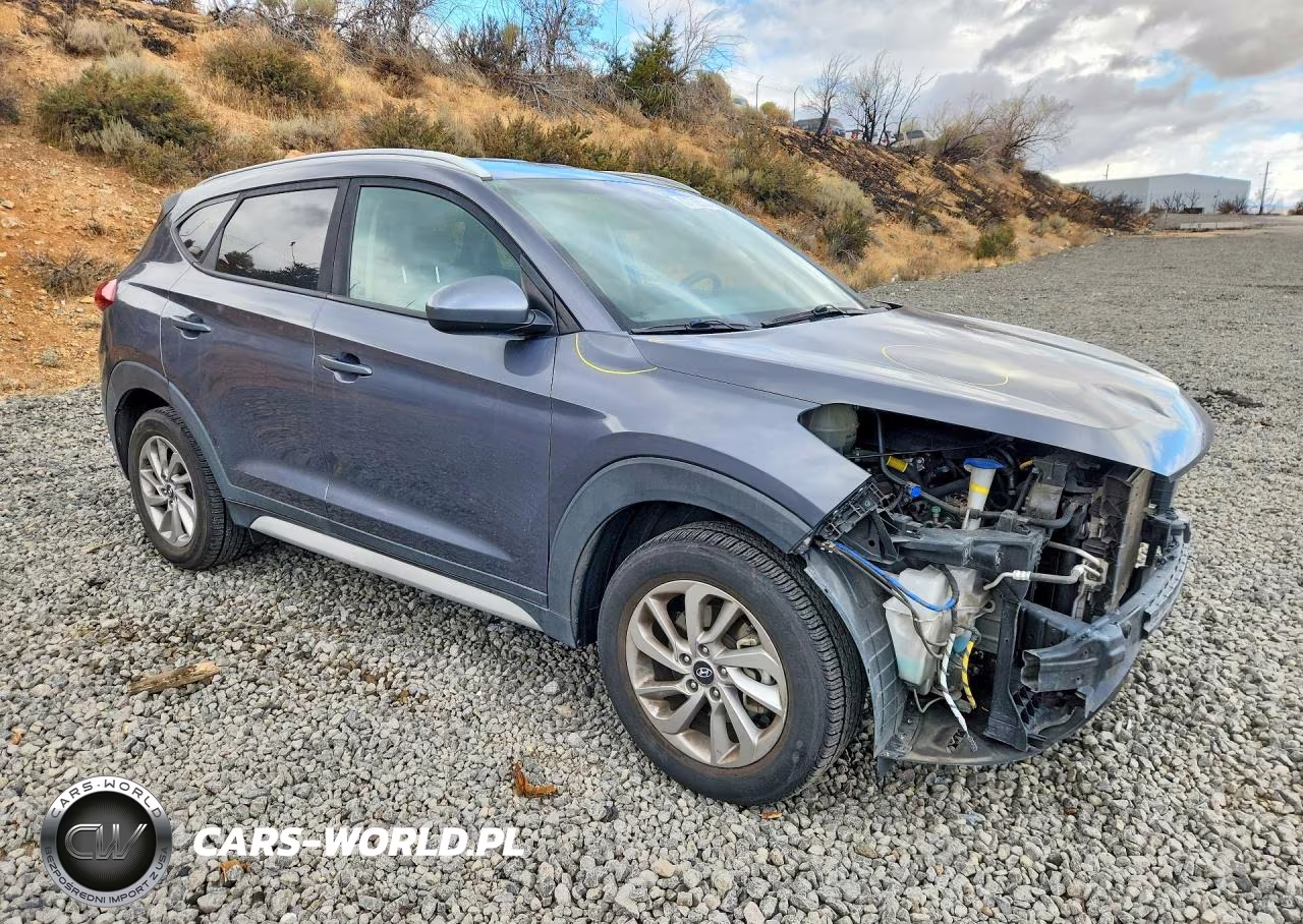 2018 Hyundai Tucson Sel VIN:KM8J3CA41JU623860 - 4