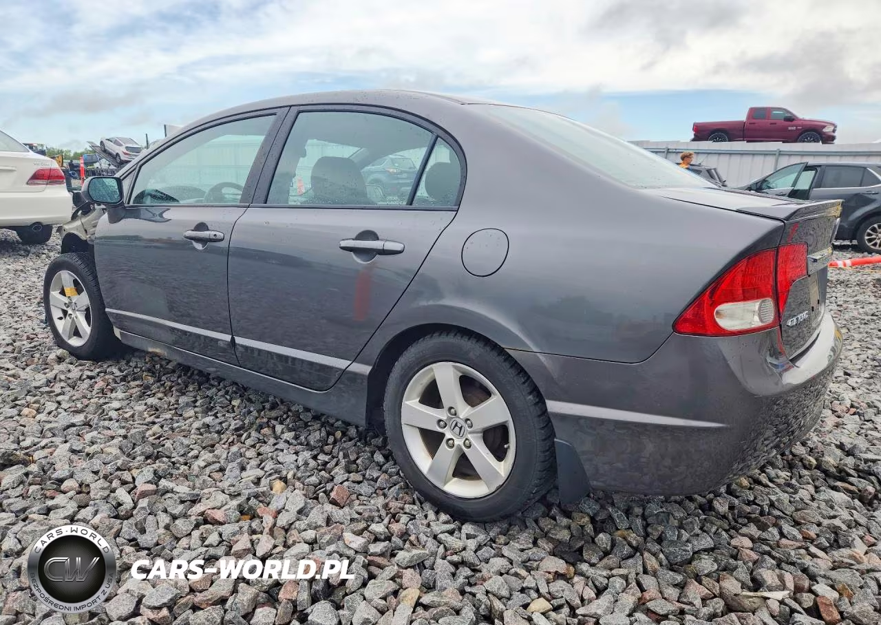 2011 Honda Civic Lx-S VIN:2HGFA1F6XBH523647 - 2