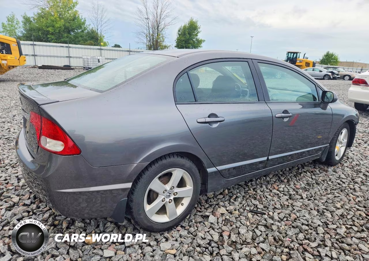 2011 Honda Civic Lx-S VIN:2HGFA1F6XBH523647 - 3
