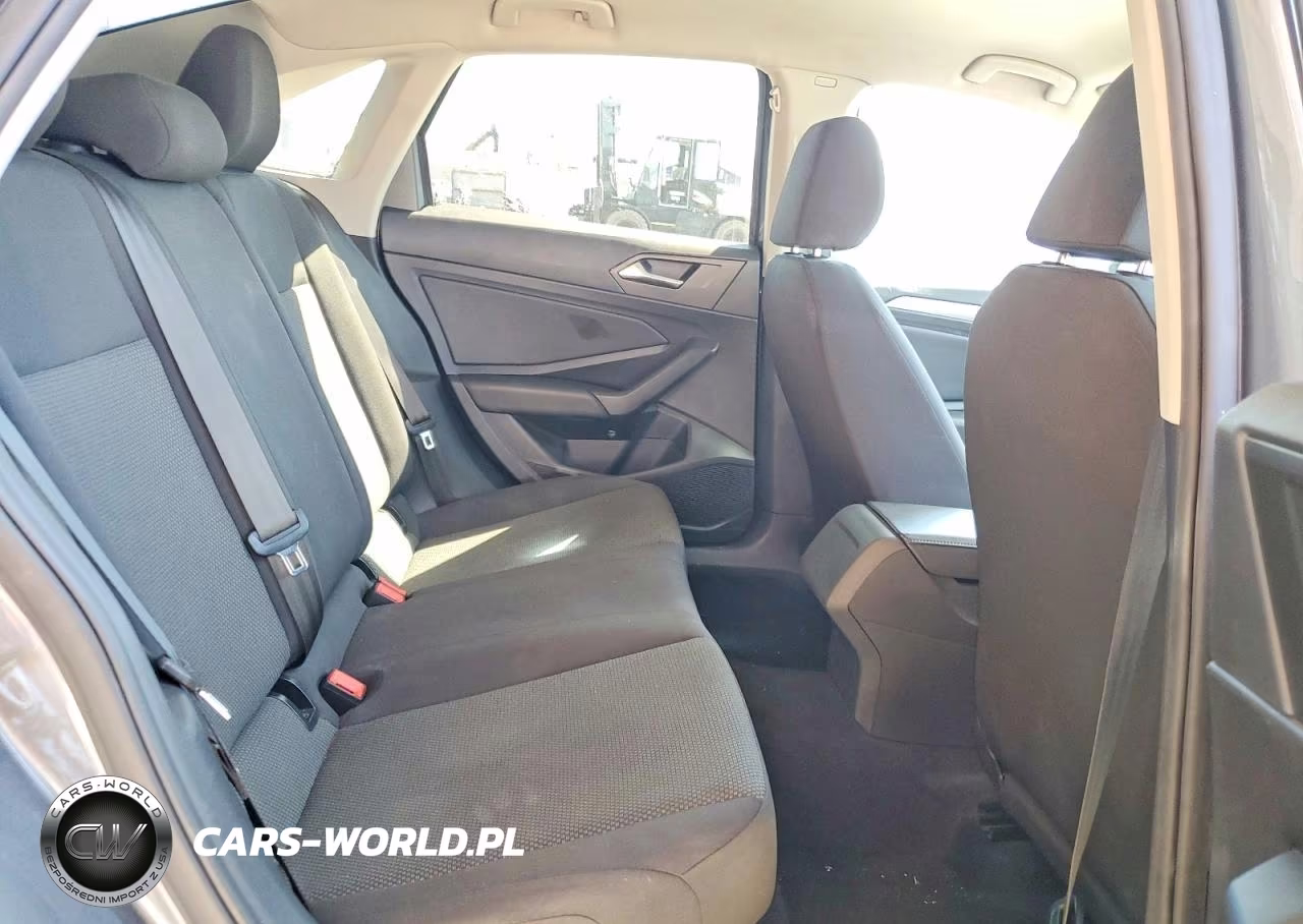 2019 Volkswagen Jetta S VIN:3VWC57BU4KM154005 - 10