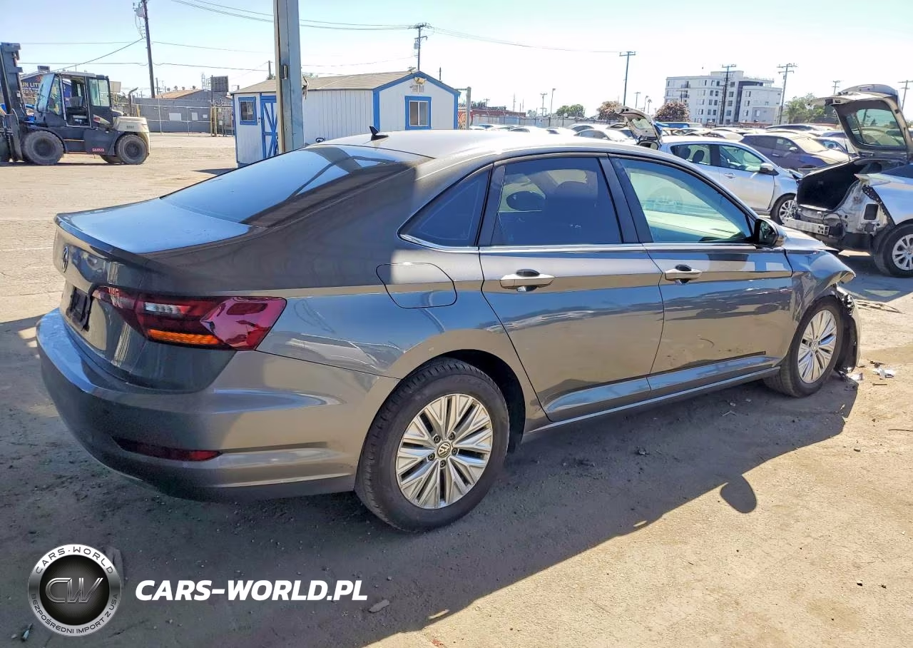 2019 Volkswagen Jetta S VIN:3VWC57BU4KM154005 - 3
