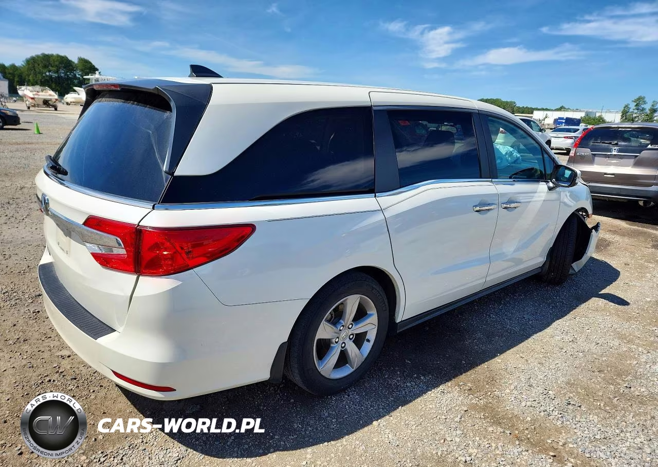 2018 Honda Odyssey Ex VIN:5FNRL6H53JB085419 - 3