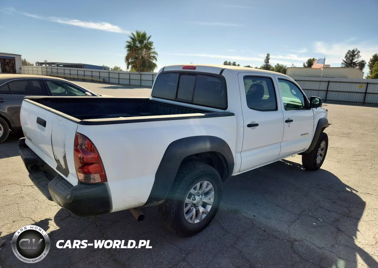 2014 Toyota Tacoma Double Cab VIN:5TFJX4GN3EX027121 - 3