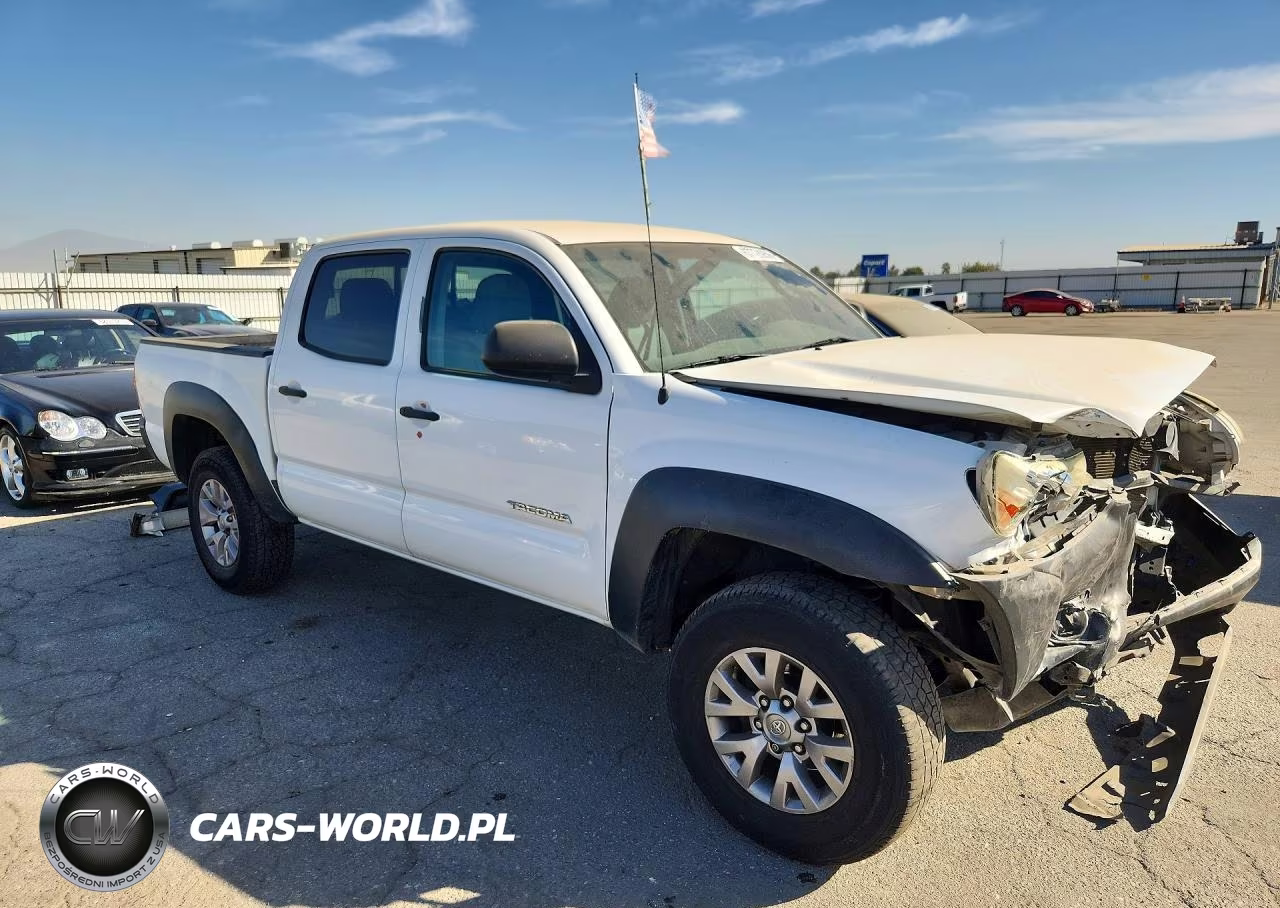 2014 Toyota Tacoma Double Cab VIN:5TFJX4GN3EX027121 - 4