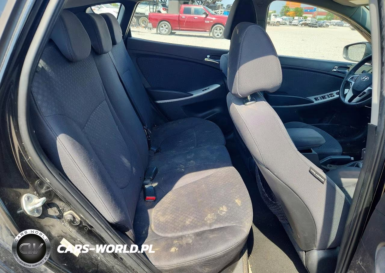 2013 Hyundai Accent Se VIN:KMHCU5AE1DU092030 - 10