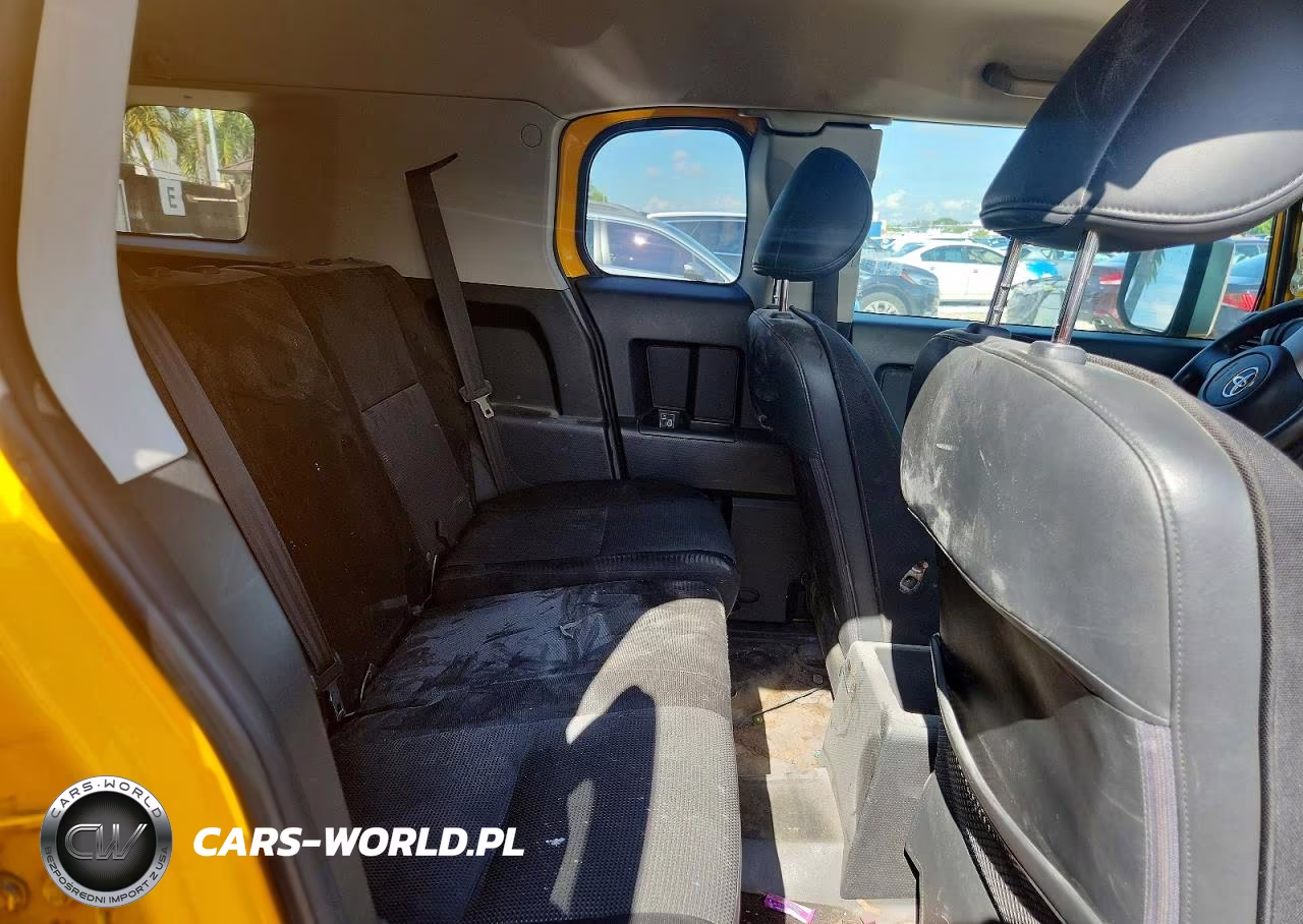 2007 Toyota Fj Cruiser Base VIN:JTEBU11F170035173 - 10