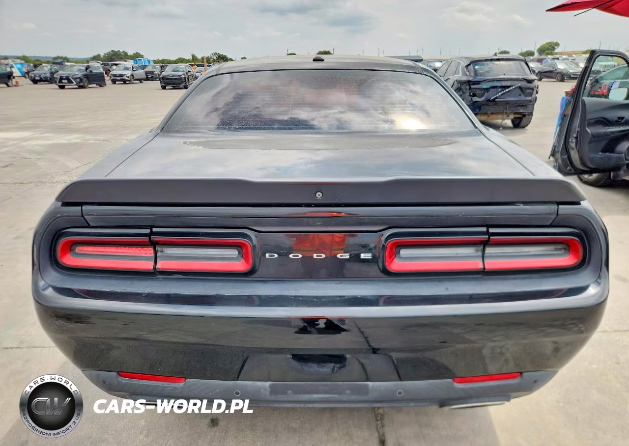 2018 Dodge Challenger Sxt VIN:2C3CDZAG0JH132498 - 6