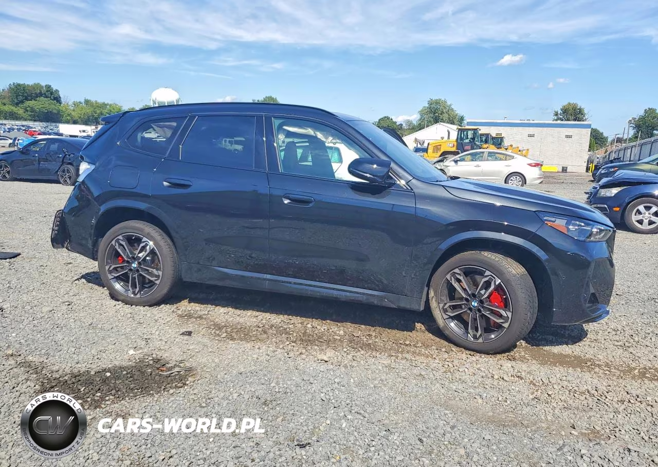 2026 BMW X1 M35I VIN:WBX13EF02T5702220 - 4