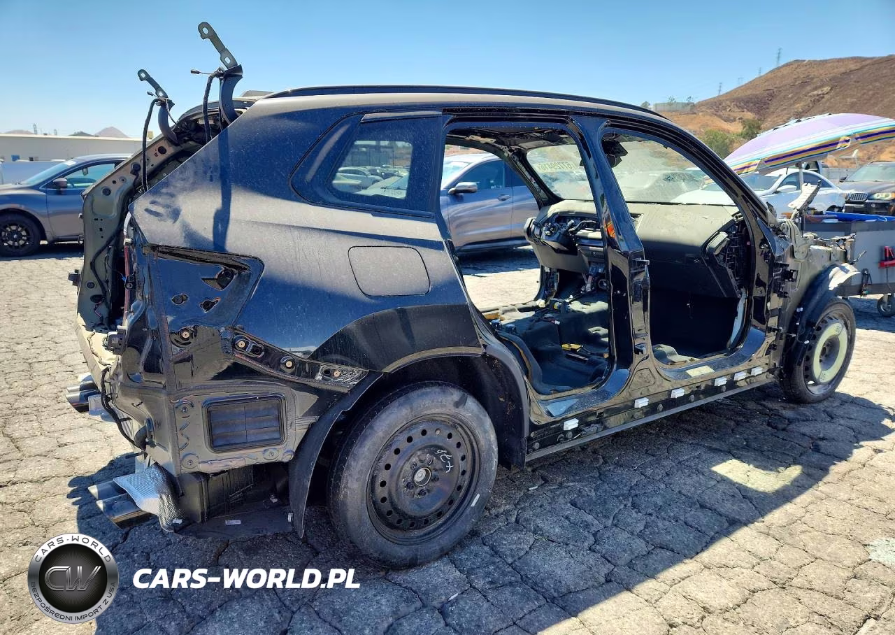 2025 BMW X3 M50 VIN:5UX73GP03S9Z42500 - 3