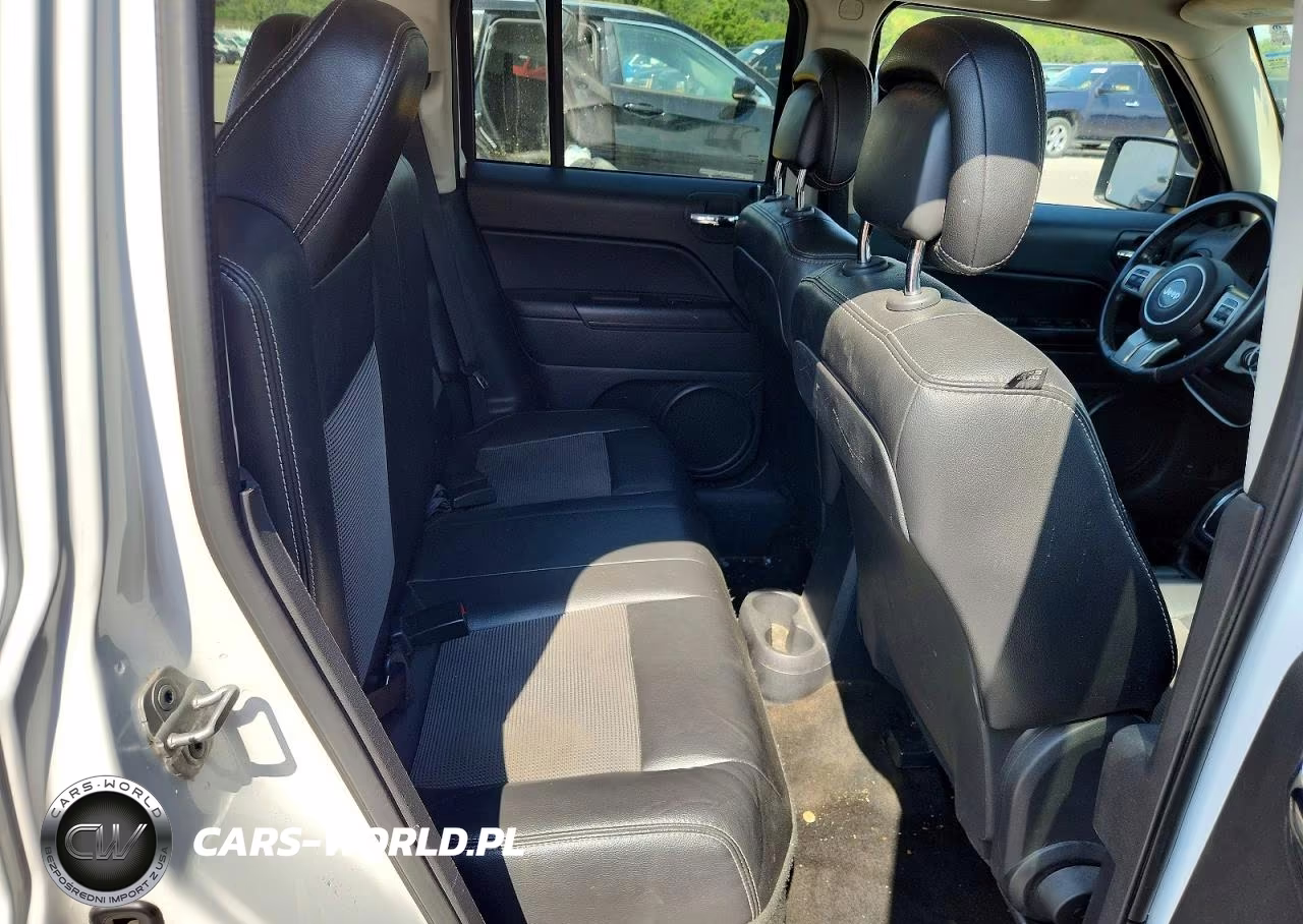 2014 Jeep Patriot Latitude VIN:1C4NJPFA7ED624888 - 11