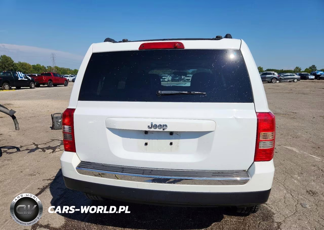 2014 Jeep Patriot Latitude VIN:1C4NJPFA7ED624888 - 6