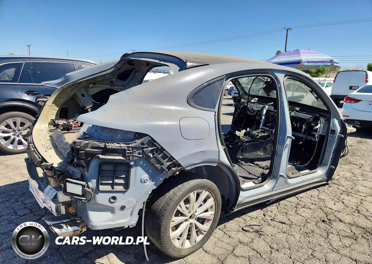 2024 Porsche Cayenne Coupe VIN:WP1BA2AY1RDA53378 - 3