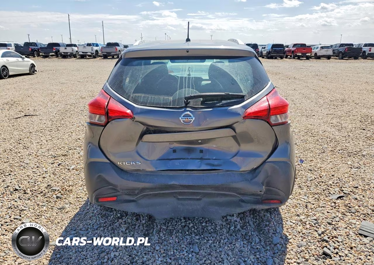 2019 Nissan Kicks S VIN:3N1CP5CU2KL541189 - 6