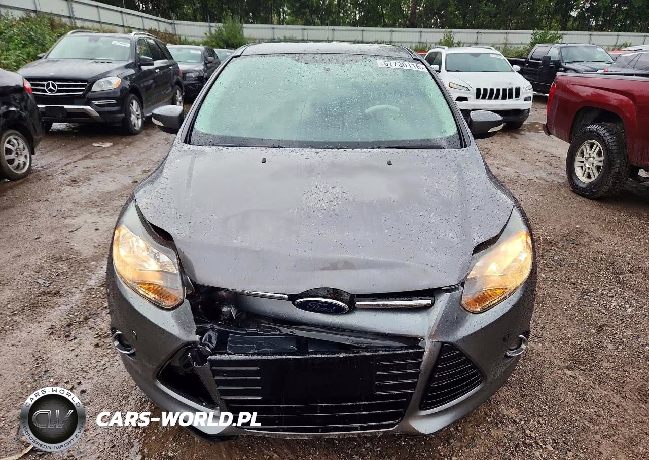 2013 Ford Focus Titanium VIN:1FADP3N29DL191386 - 5
