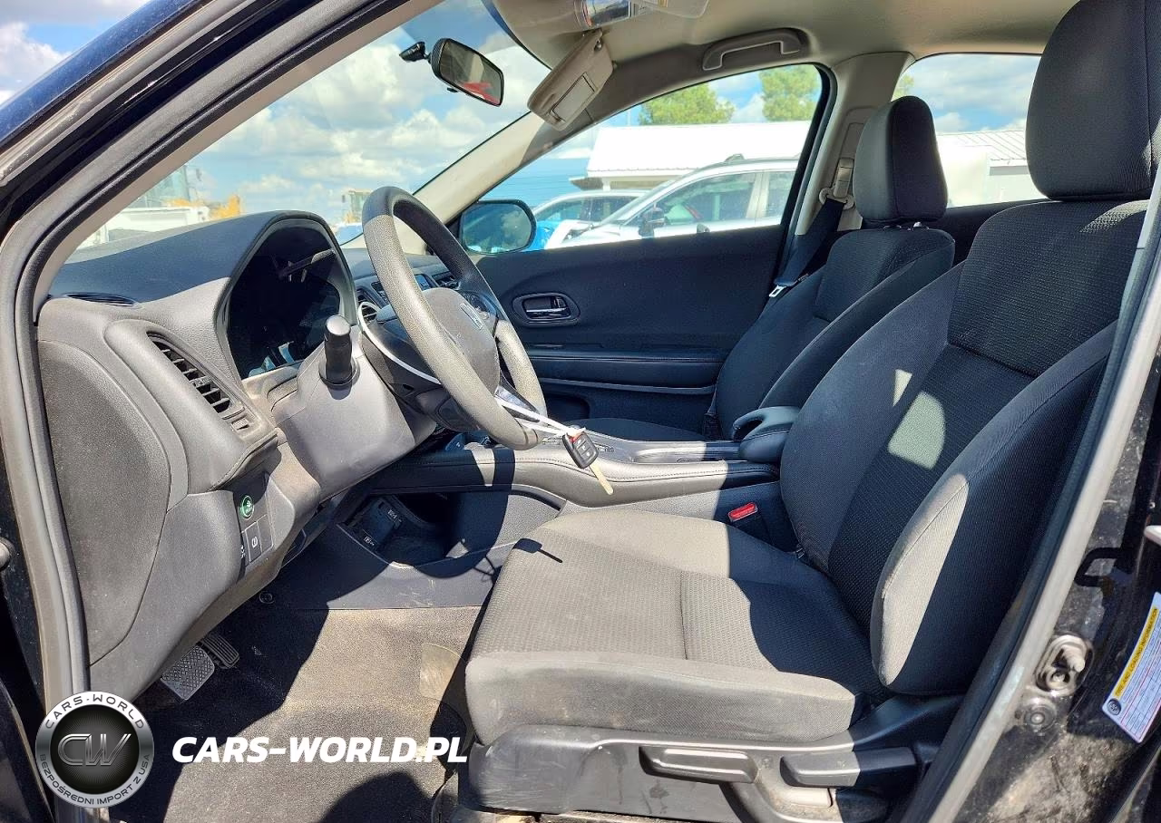 2019 Honda Hr-V Lx VIN:3CZRU6H39KG734903 - 7