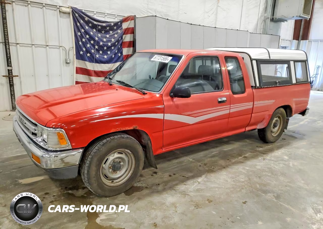 1990 Toyota Pickup Deluxe