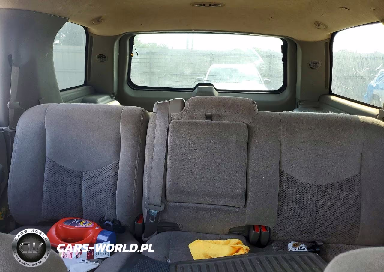 2006 Chevrolet Tahoe C1500 VIN:1GNEC13V96R147603 - 10
