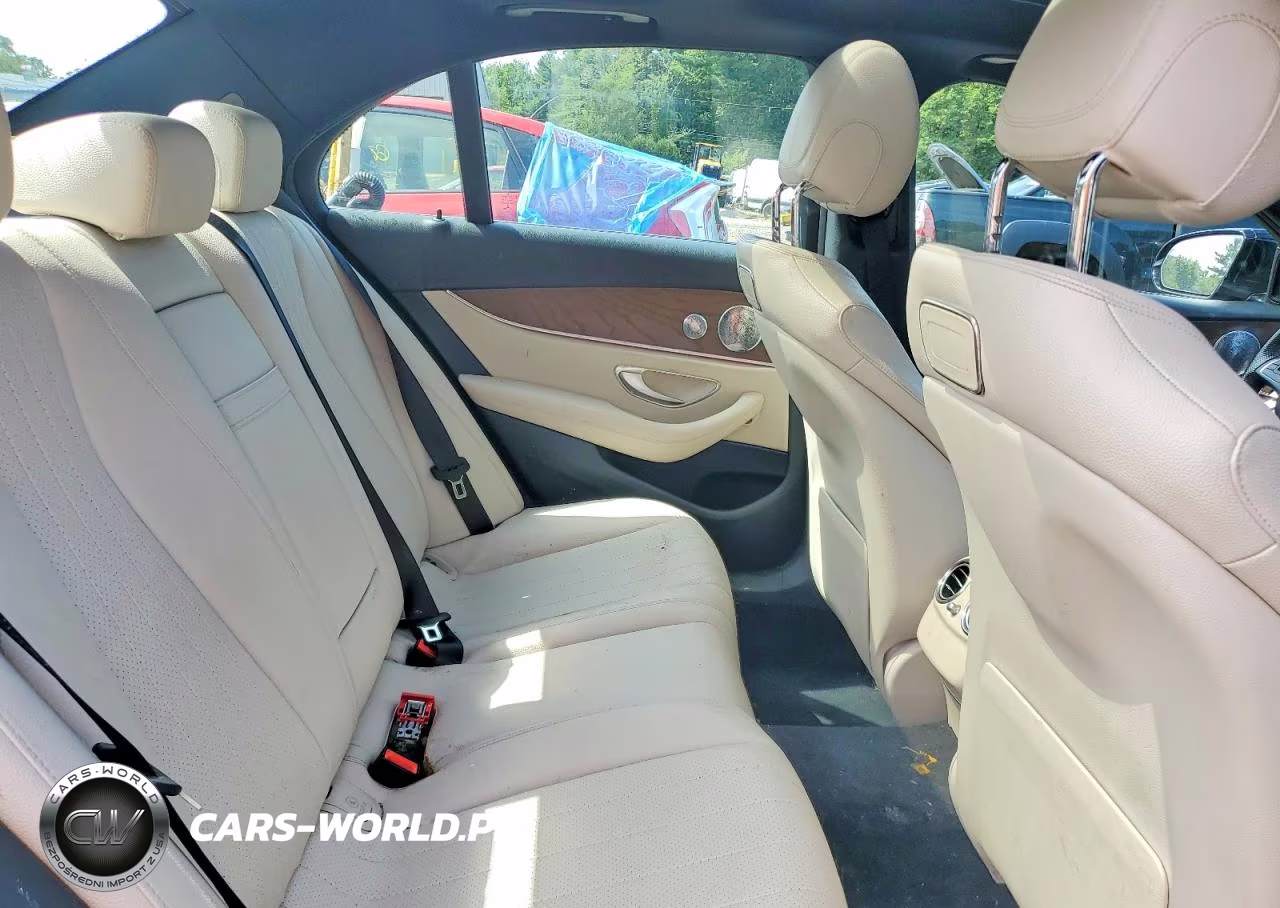 2018 Mercedes-Benz E 300 4Matic VIN:WDDZF4KB5JA449865 - 10