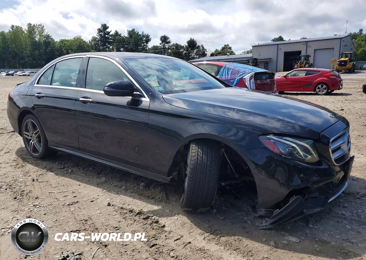 2018 Mercedes-Benz E 300 4Matic VIN:WDDZF4KB5JA449865 - 4