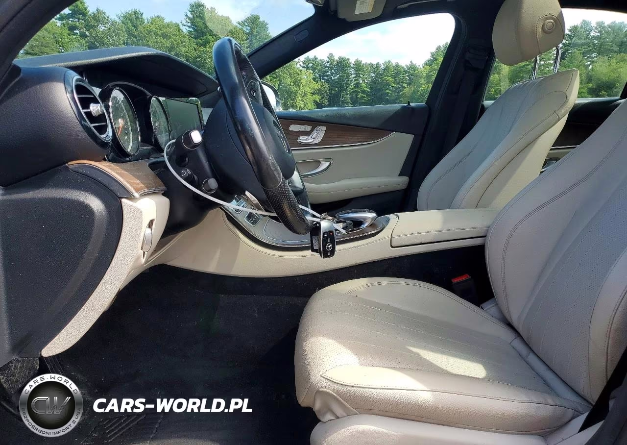 2018 Mercedes-Benz E 300 4Matic VIN:WDDZF4KB5JA449865 - 7